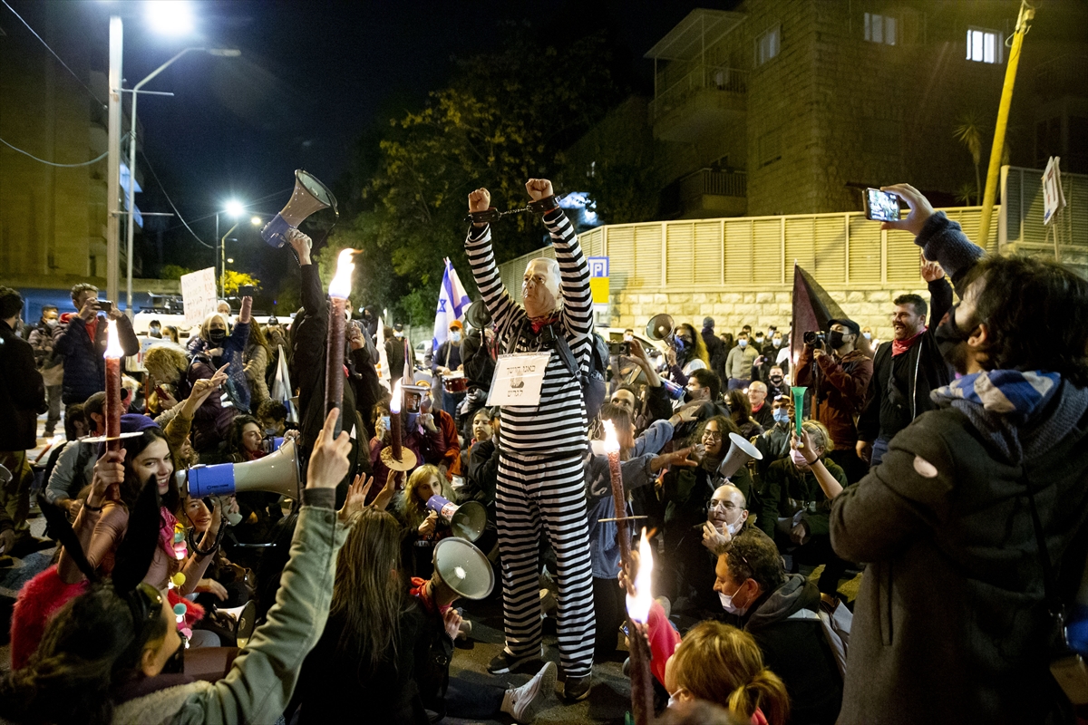 Antivladini protesti u Izraelu: Hiljade demonstranata traže Netanyahuovu ostavku